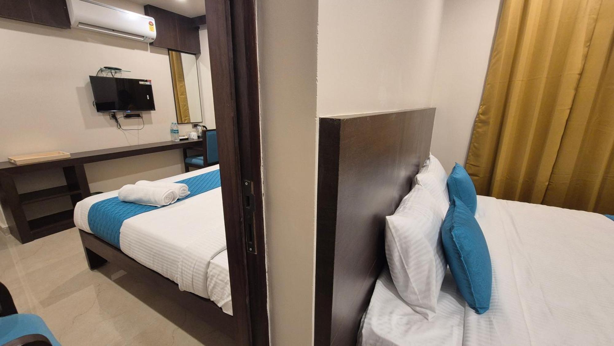 Hotel Janas Tirupati Exterior photo