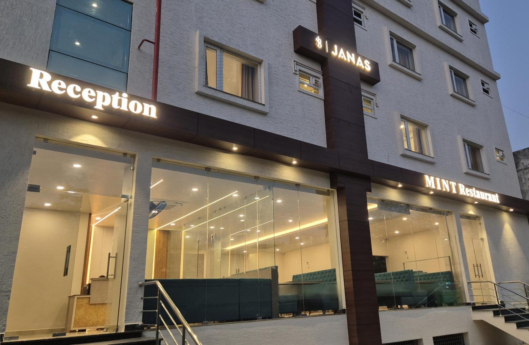 Hotel Janas Tirupati Exterior photo